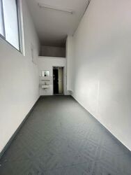 Serangoon Road (D8), Shop House #562952921